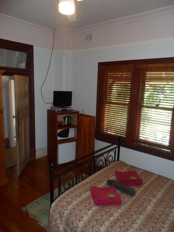 Burwood Bed And Breakfast Sydney Exterior photo